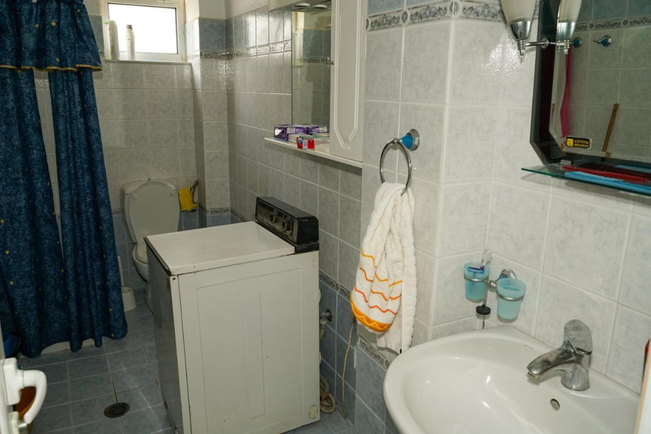 סרנדה Connie'S Apartments מראה חיצוני תמונה